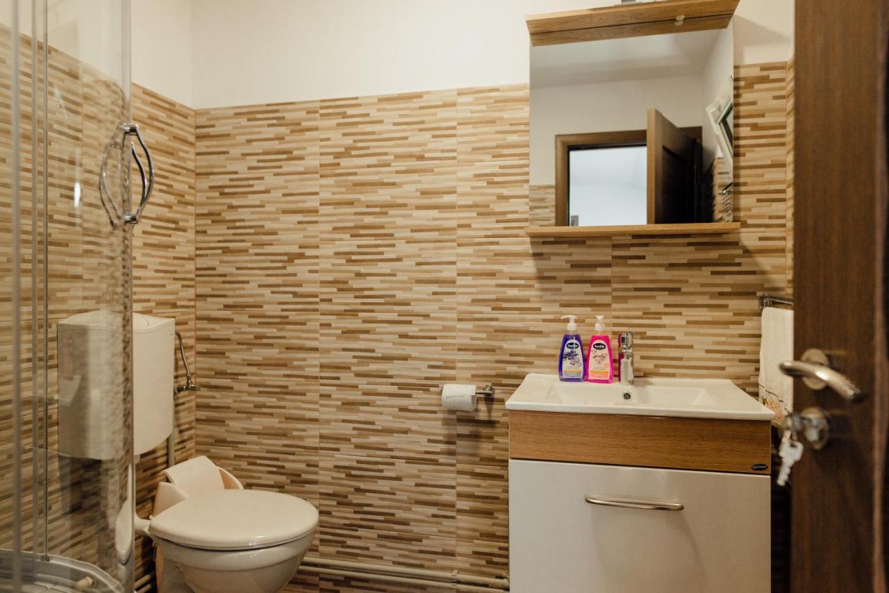 Autentic Adorabil Apartment Albestii Paminteni ภายนอก รูปภาพ