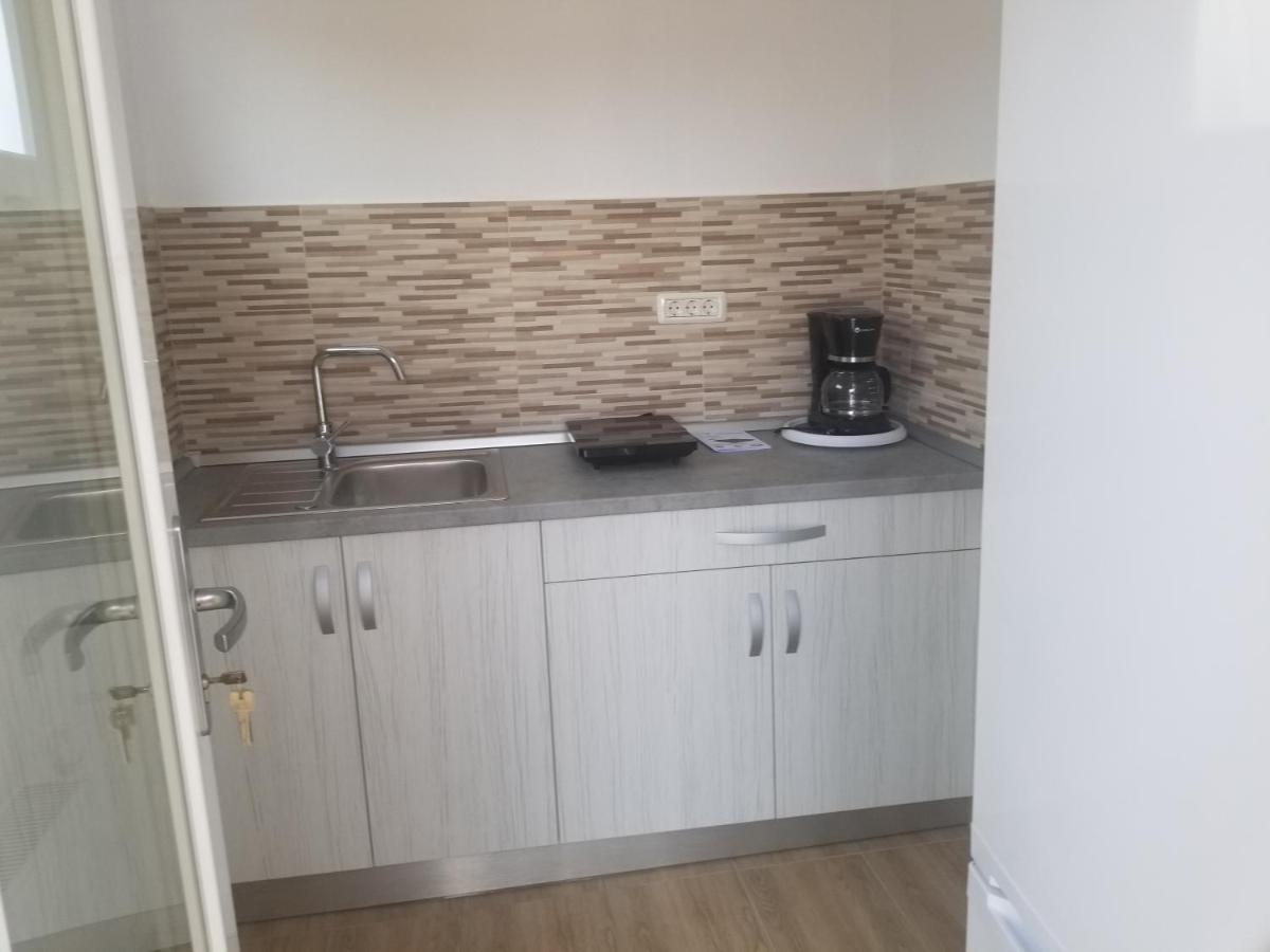 Autentic Adorabil Apartment Albestii Paminteni ภายนอก รูปภาพ